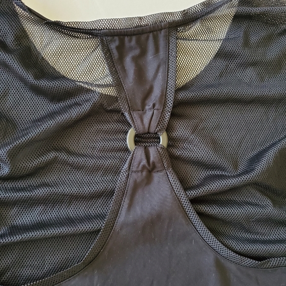 Fabletics Top size M - Picture 3 of 4